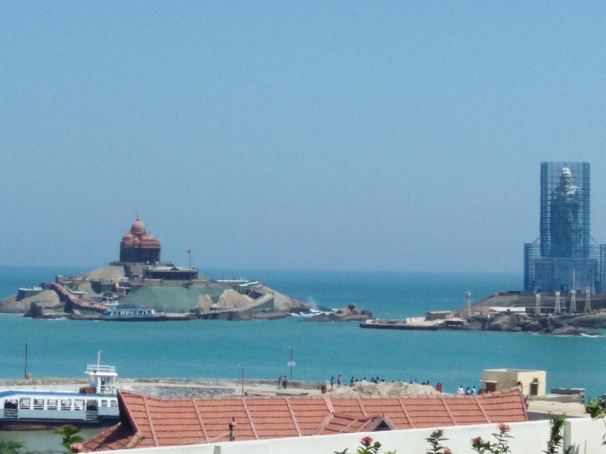 Hotel Sea Face Канякумари Екстериор снимка