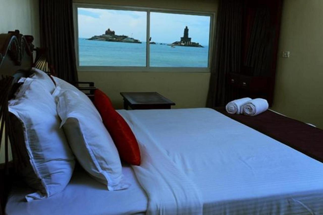 Hotel Sea Face Канякумари Екстериор снимка